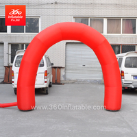El anuncio de la promoción de la marca arquea la aduana inflable del arco rojo de la publicidad de la arcada