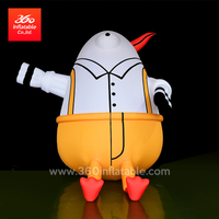 La publicidad personalizada de la mascota de la historieta inflable Gaviota